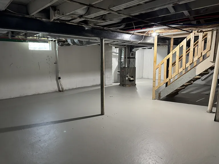 20246 Bloom St — Photo 15