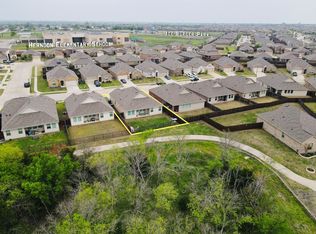 522 Robinson Way, Fate, TX 75189