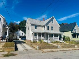 28 Walker St, Concord, NH