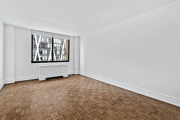 Rented by Mirador Real Estate | media 2