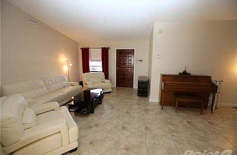 4th image of 1030 NW 127th Ct