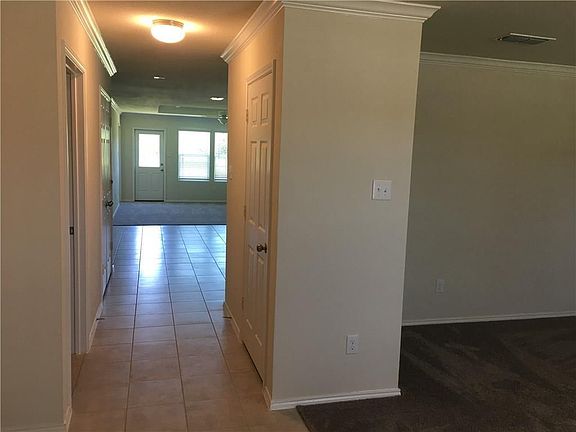 3rd image of 104 Waxberry Dr