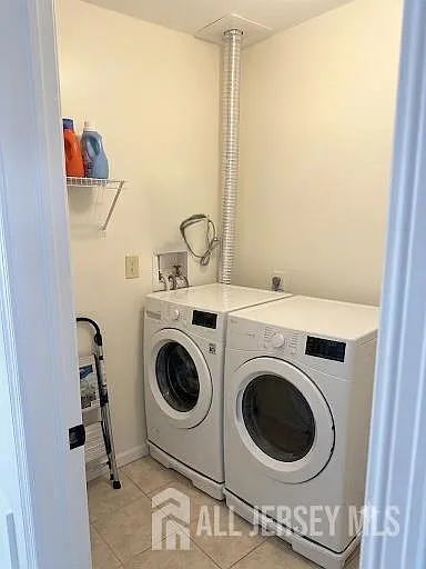 214 Hall Ave — Photo 8