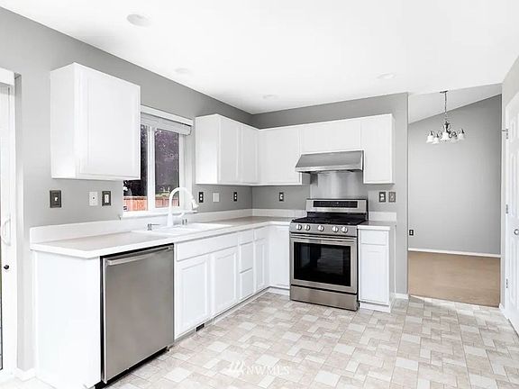4th image of 11206 186th Street Ct E