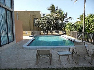 2nd image of 520 N Ocean Blvd APT 7