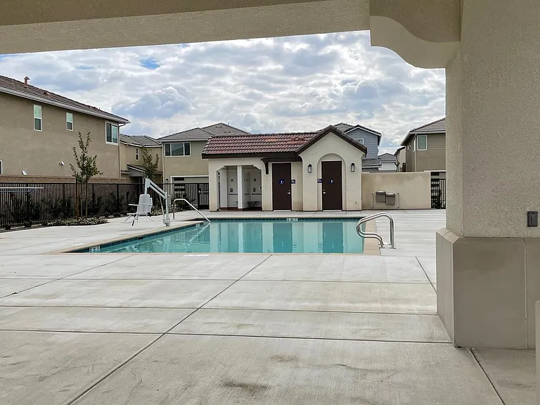 1956 Kelly Ln — Photo 19