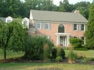 13807 Hessmill Rd, Phoenix, MD 21131