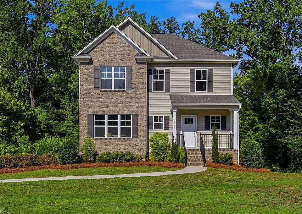 1st image of 2056 Claxton Dr