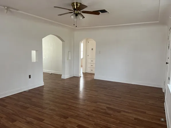 901 Castaic Ave, Bakersfield, CA 93308