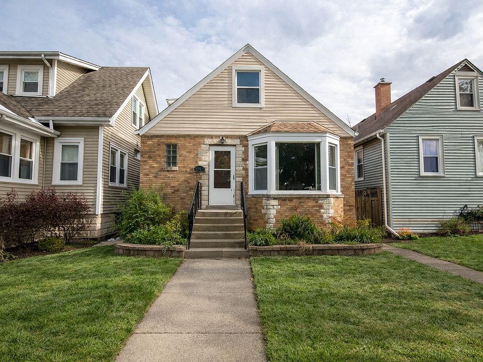 1st image of 3345 N Ottawa Ave
