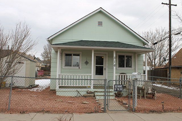 1st image of 316 N Hudson Ave