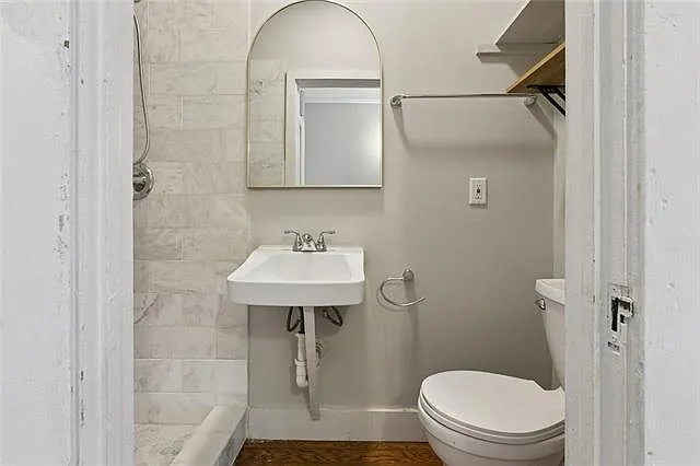 2832 Palmer Ave #UP — Photo 11