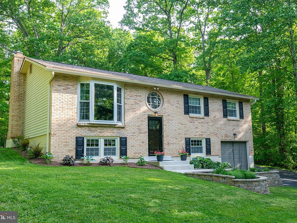 1st image of 13607 Smithwood Ct