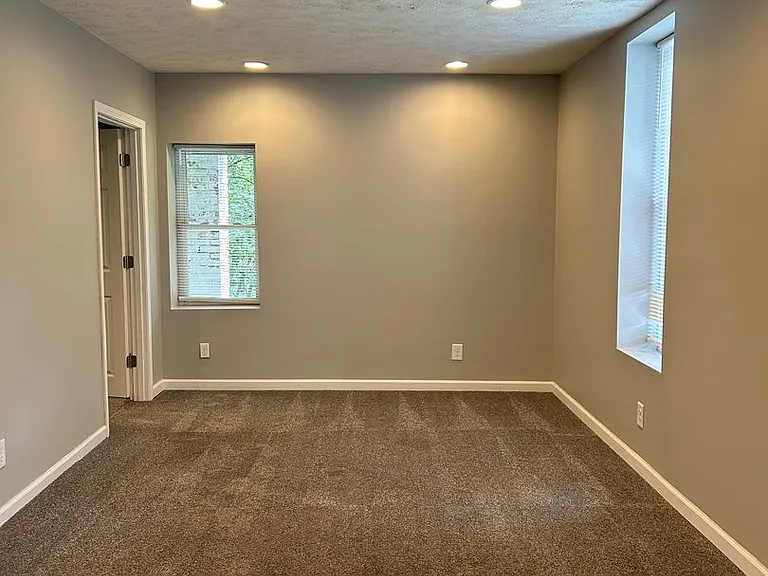 1101 Bancroft St — Photo 3