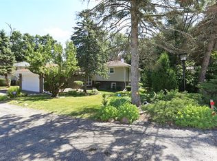 1820 E Algonquin Rd, Des Plaines, IL 60016