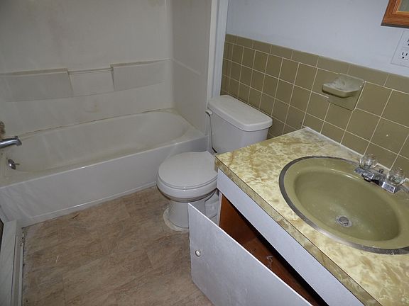 4th image of 789 Timberlake Dr APT 3