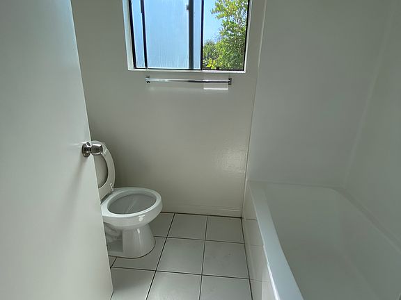 3rd image of 11502 Killion St APT 6