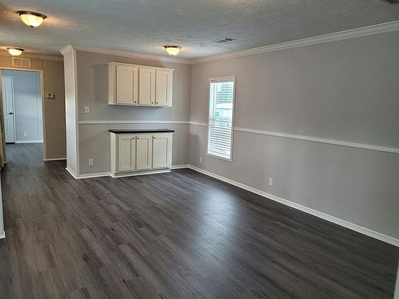 2nd image of 2725 Environs Blvd #423