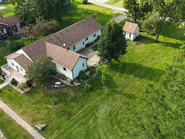 218 W South St, Dwight, IL 60420