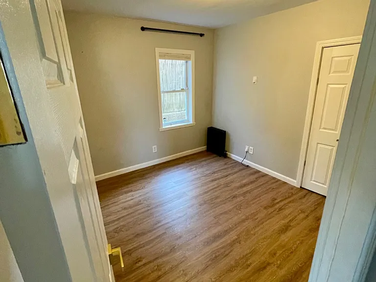 884 River Ave #1 — Photo 3