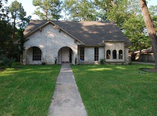 2111 Whispering Trails Dr, Humble, TX 77339