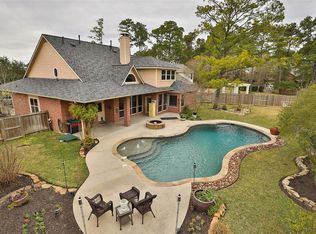 12503 Village Crest Ct, Tomball, TX 77377