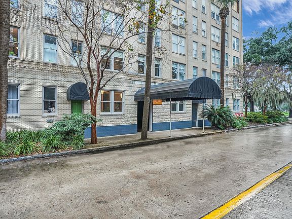 2nd image of 106 W Gwinnett St #5C