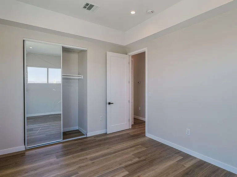 5517 Glennie Ln — Photo 27