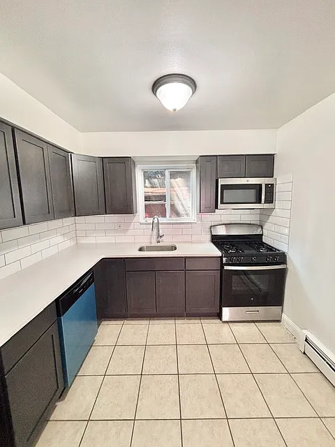 114 Rutgers St #28