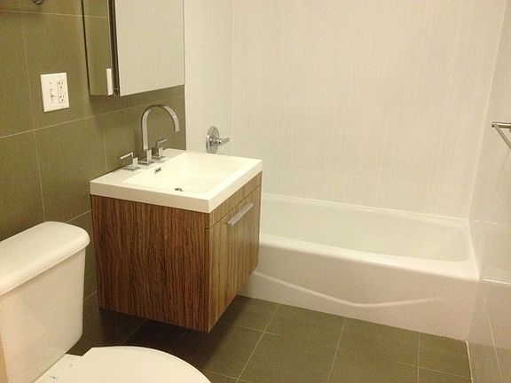 2nd image of 2541 22nd St #1