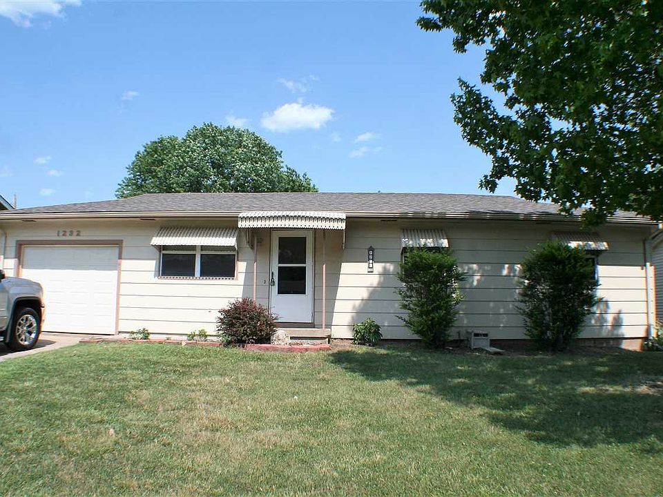 1st image of 1232 N Spencer Dr