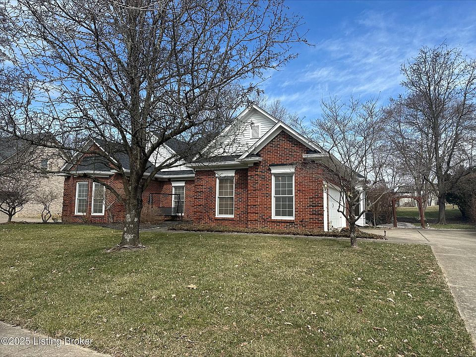 2nd image of 17119 Mallet Hill Dr