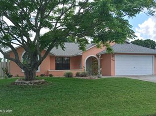 1642 Lara St NE, Palm Bay, FL 32907