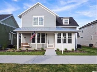 10379 S Split Rock Dr, South Jordan, UT 84009