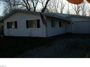 206 Kensington Rd, Vermilion, OH 44089