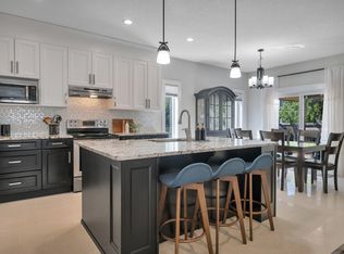 6102 60th St, Beaumont, AB T4X 0H8