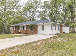 203 Woodland Dr, Warner Robins, GA 31088