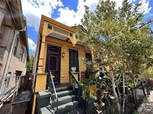 715 Touro St, New Orleans, LA 70116