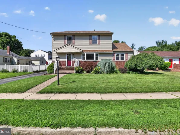 50 Ward Ave, Audubon, NJ 08106
