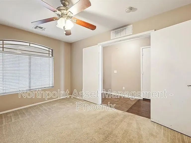 4906 N 113th Dr — Photo 20