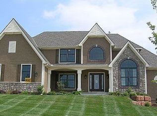 2504 W 145th St, Leawood, KS 66224