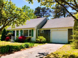 63 Gordon Ln, Yarmouth Port, MA 02675