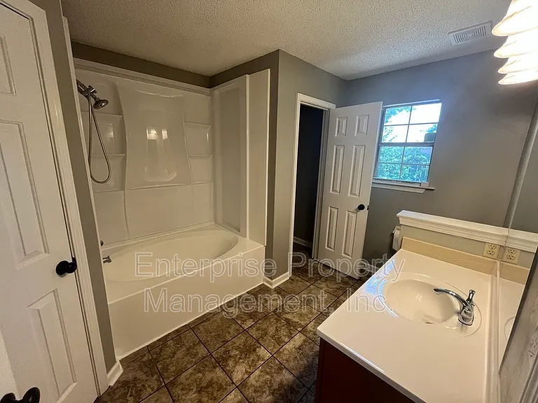 1744 Camille Way — Photo 14