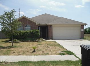 5734 Park Village Dr, Houston, TX 77048