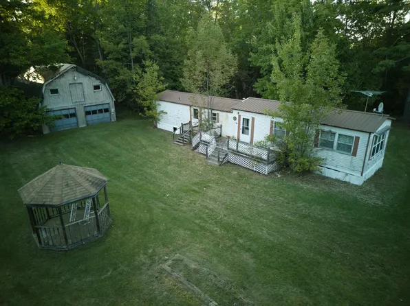 965 Mount Pleasant Rd. Road, Stetson, ME 04488