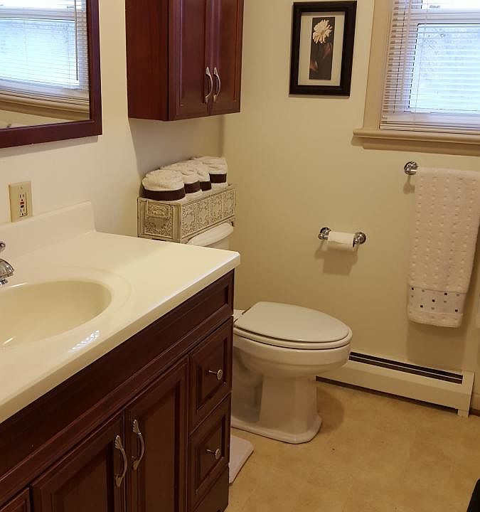 1st image of 671 Killarney Dr