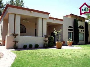 808 Canterbury Arc, Las Cruces, NM 88005