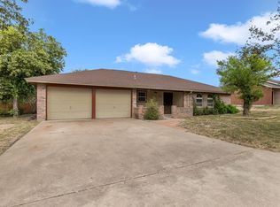 212 Meandering Way, Del Rio, TX 78840