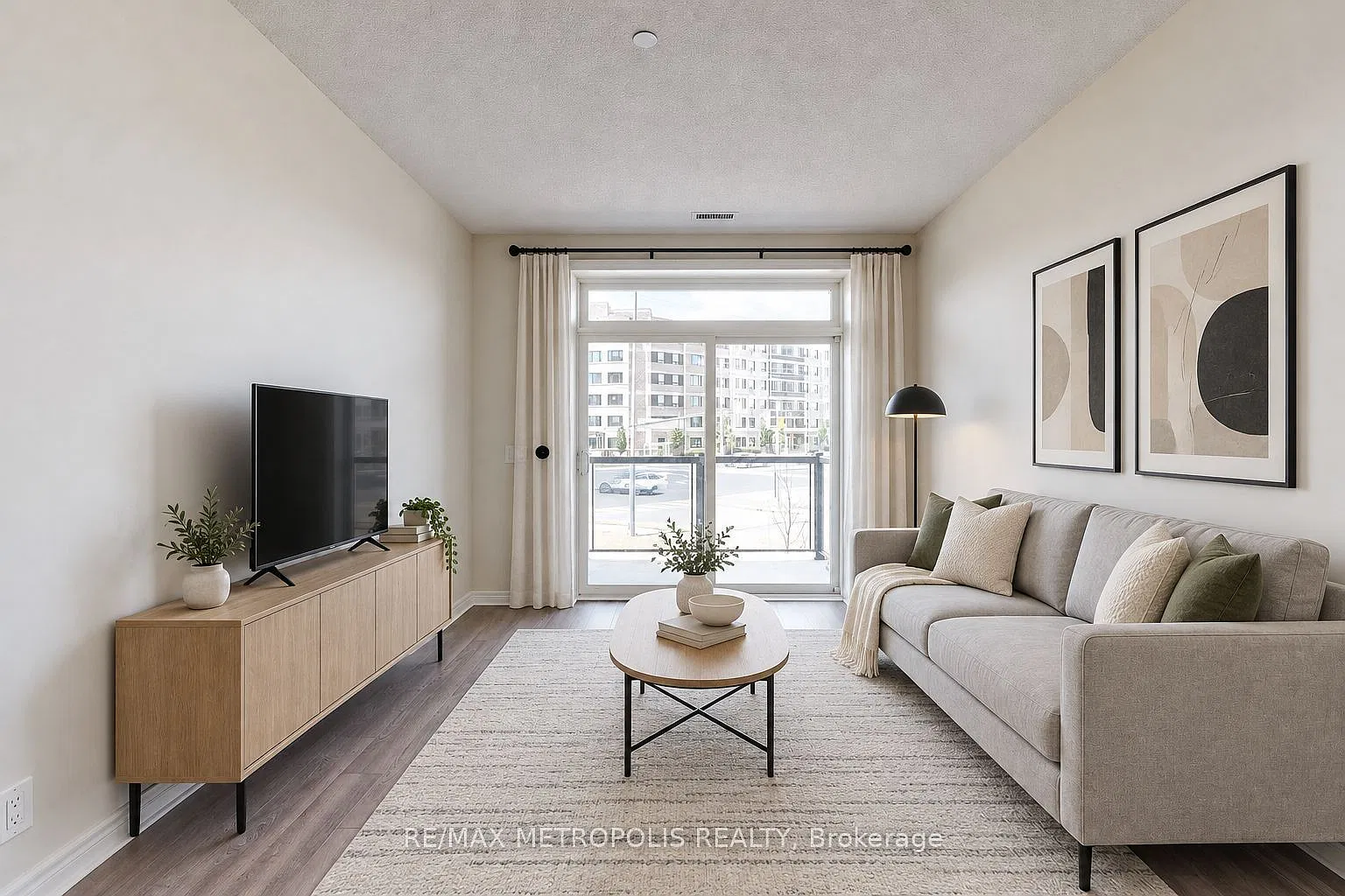 7325 Markham Rd — Photo 1