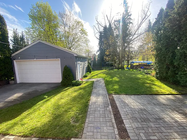 1303 S Garfield St — Photo 28